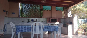  Villa Passo Mandorle  Ласкари
